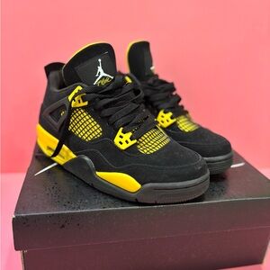 AIR JORDAN 4 RETRO (GS)